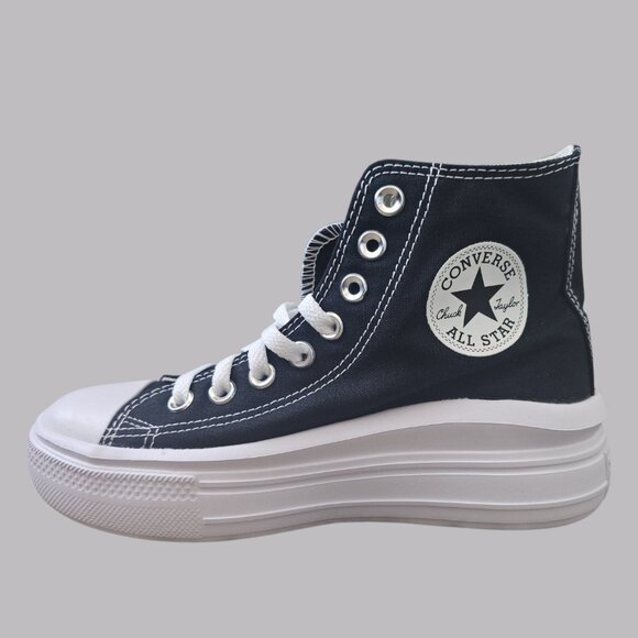 Converse - Picture 1 of 7